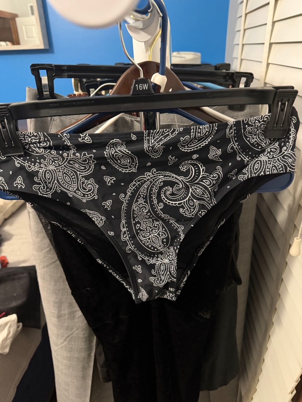 Cupshe Black and White Paisley Bikini Bottoms